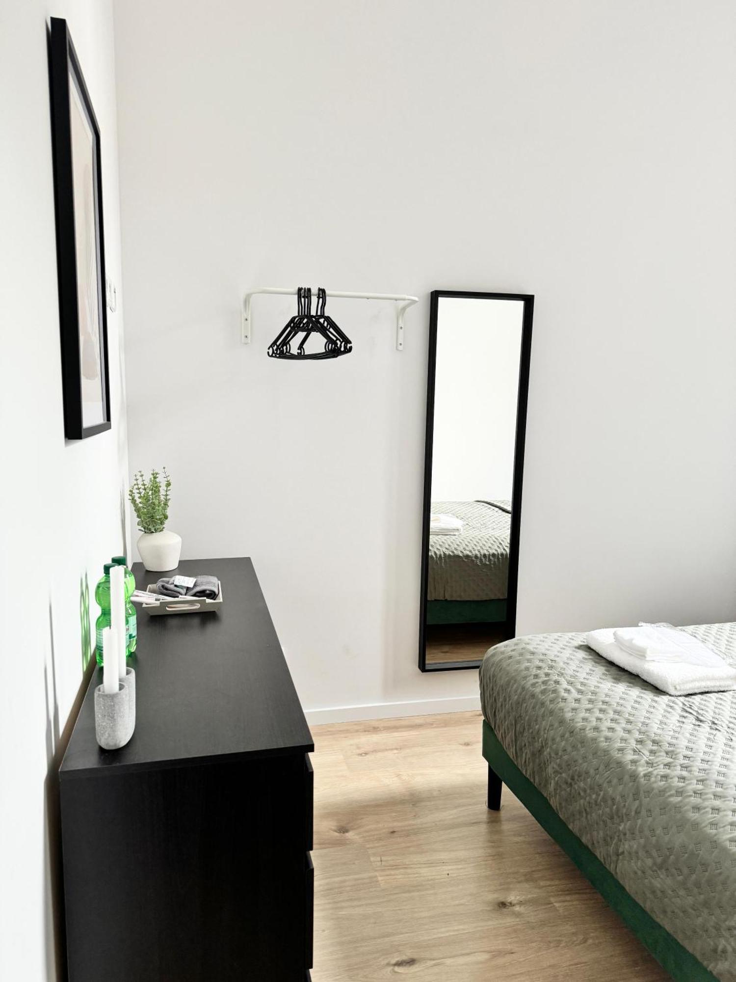 Heaven Homes - Privatzimmer Mit Bad Im Herzen Von Duesseldorf ภายนอก รูปภาพ