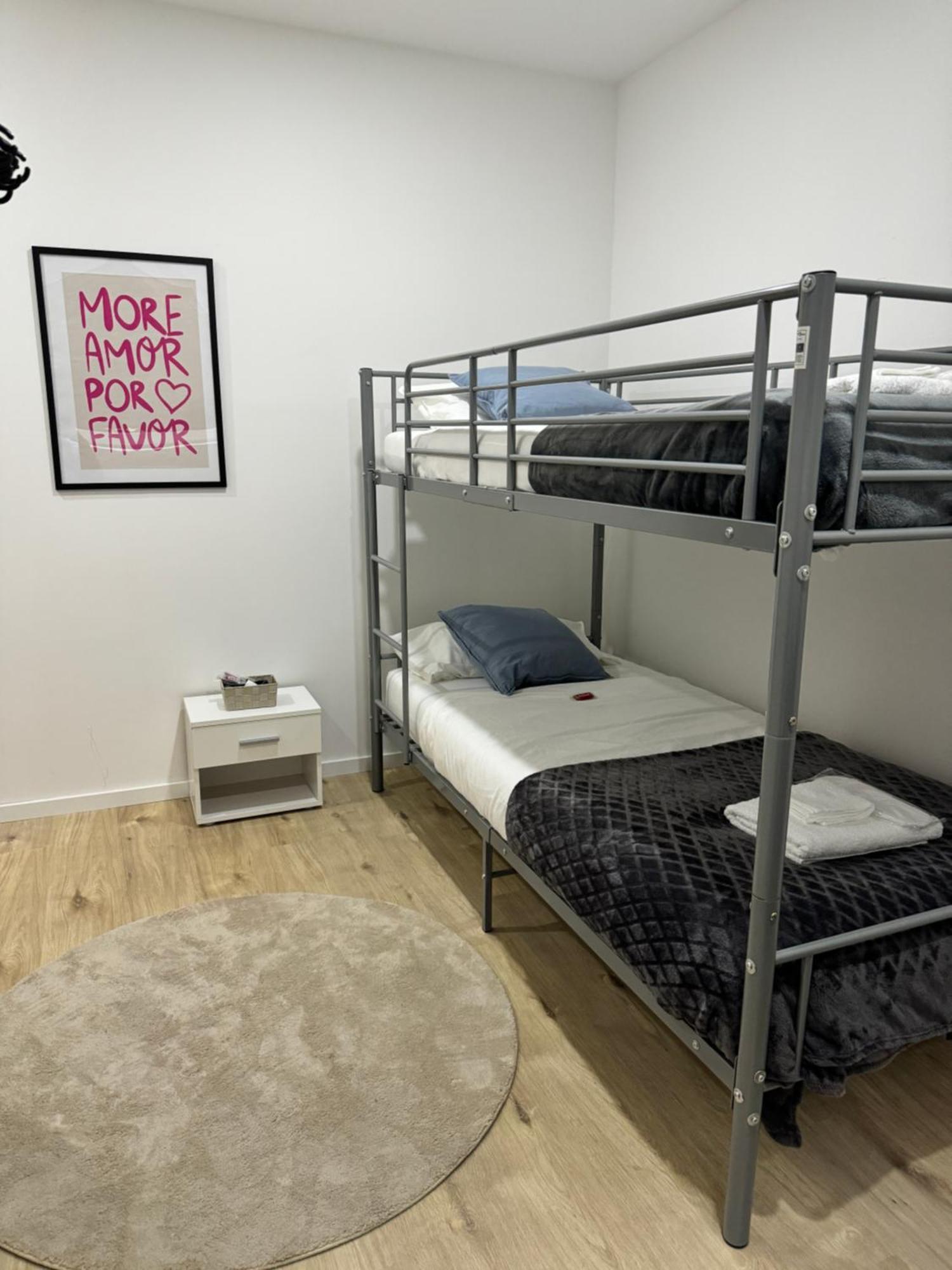 Heaven Homes - Privatzimmer Mit Bad Im Herzen Von Duesseldorf ภายนอก รูปภาพ